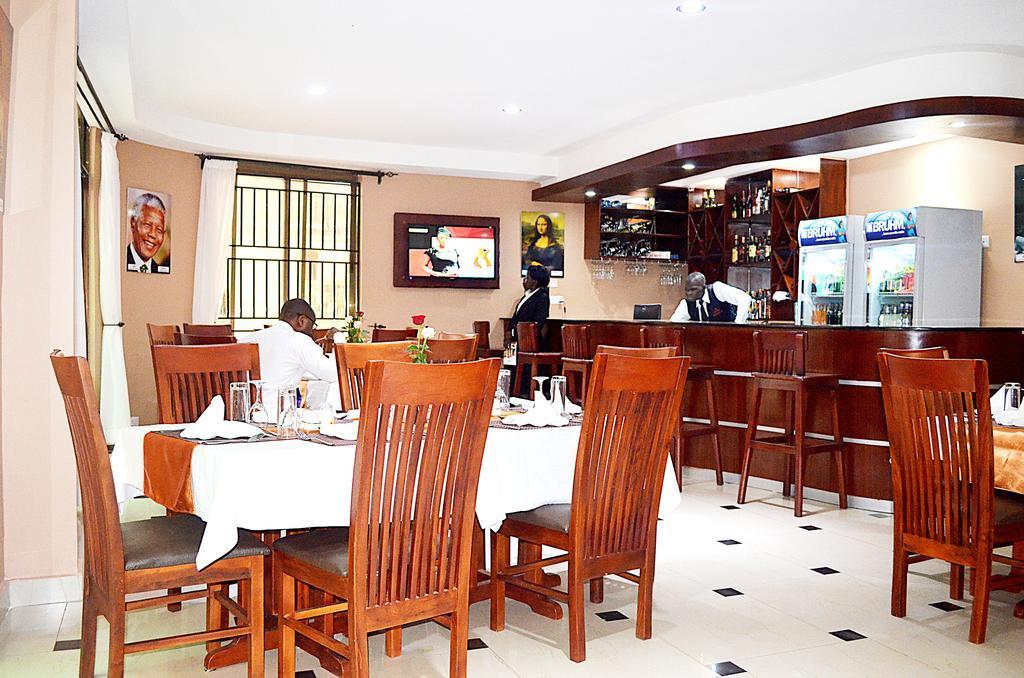 Marie'S Royale Hotel Kampala Kültér fotó