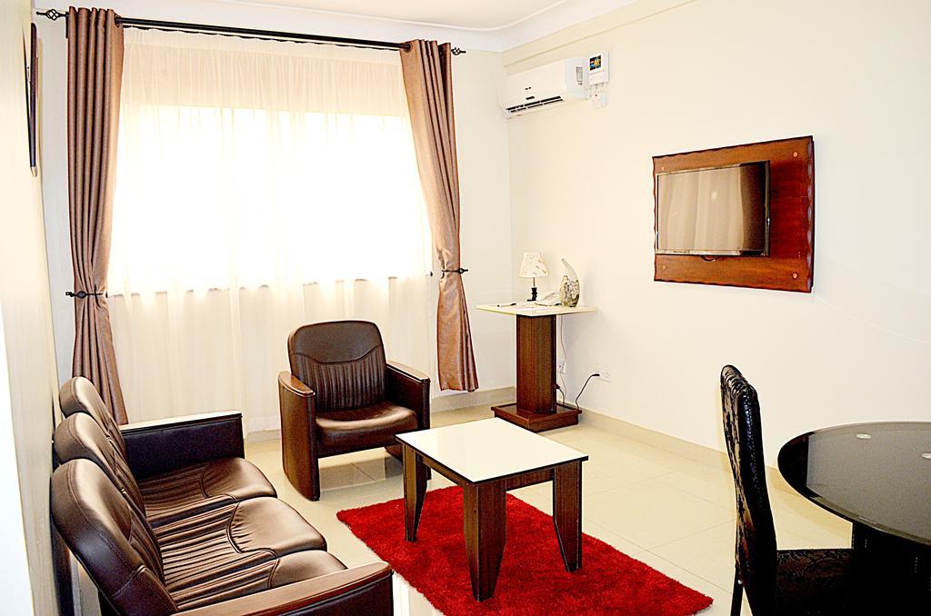 Marie'S Royale Hotel Kampala Szoba fotó