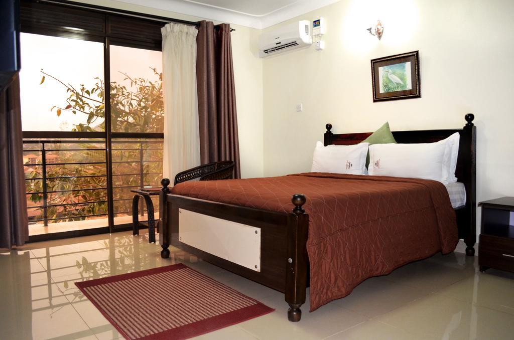 Marie'S Royale Hotel Kampala Kültér fotó