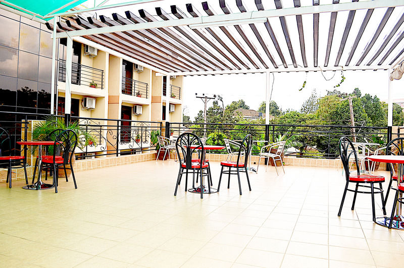 Marie'S Royale Hotel Kampala Kültér fotó
