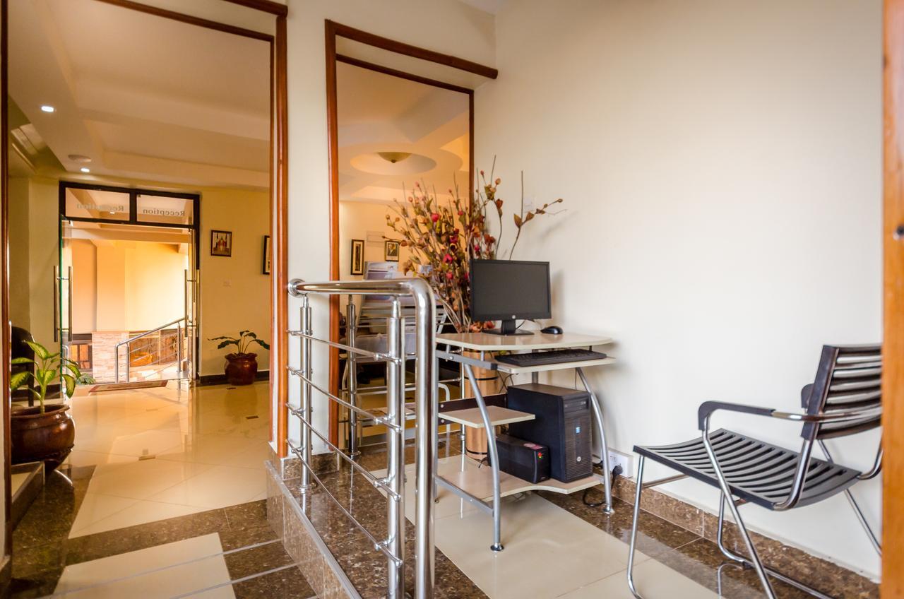 Marie'S Royale Hotel Kampala Kültér fotó
