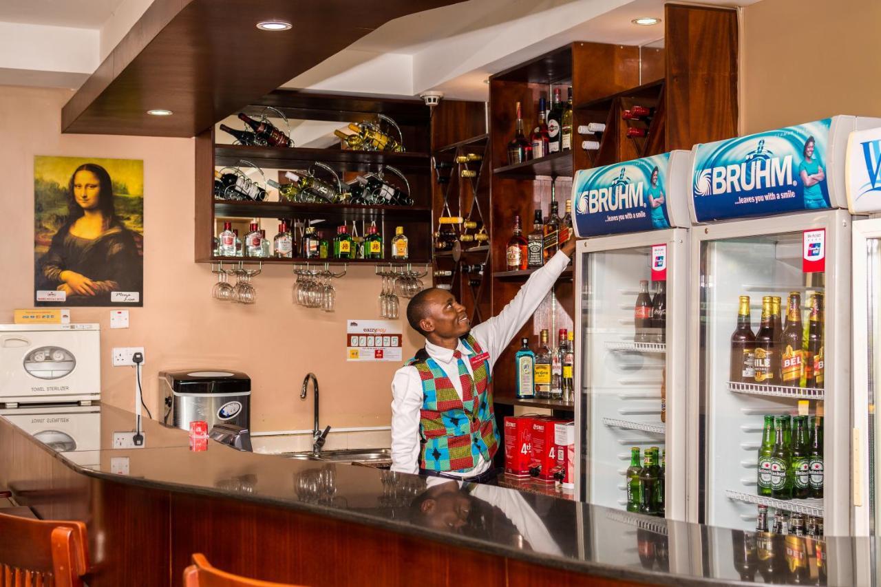 Marie'S Royale Hotel Kampala Kültér fotó